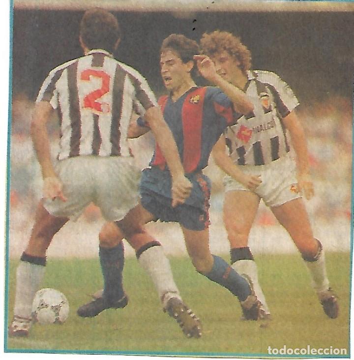 Collectionnisme sportif: CD. CASTELL&Oacute;N: Recorte de dos zagueros albinegros en el Camp Nou