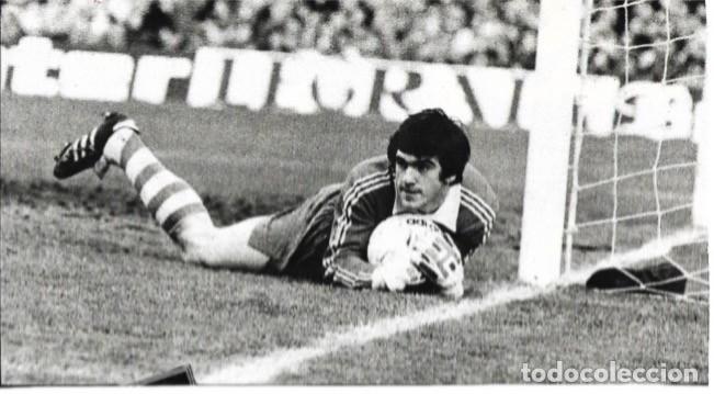 Collectionnisme sportif: REAL SOCIEDAD: Gran recorte de Lu&iacute;s Mar&iacute;a ARKONADA. 1980
