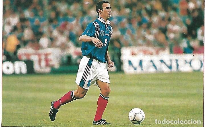 Collectionnisme sportif: SELECCI&Oacute;N DE F&Uacute;TBOL DE FRANCIA: Recorte de Yuri DJORKAEFF en acci&oacute;n