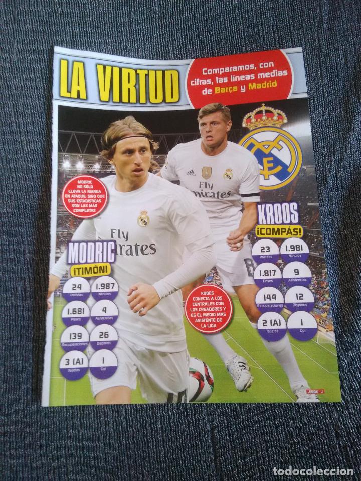 Coleccionismo deportivo: MODRIC Y KROOS REAL MADRID, RAKITIC Y ARDA BARCELONA - DOBLE TIPO POSTER + DATOS 1 P&Aacute;G REVISTA JUG&Oacute;N