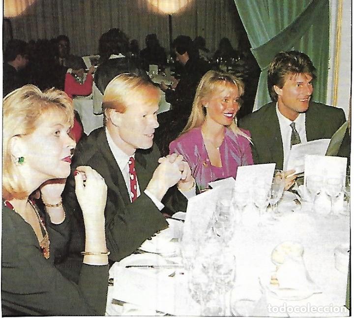 Coleccionismo deportivo: BAR&Ccedil;A: Recorte de KOEMAN y LAUDRUP con sus parejas - Foto 1