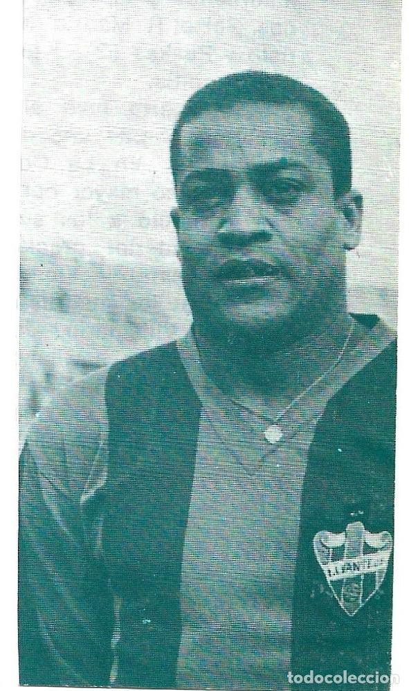 Coleccionismo deportivo: LEVANTE UD: Recorte de WANDERLEY - Foto 1