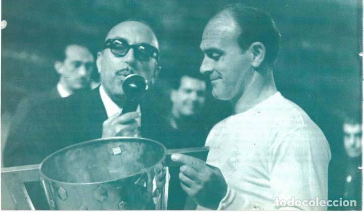 Collectionnisme sportif: REAL MADRID: Gran recorte de Alfredo DI STEFANO con MAT&Iacute;AS PRATS