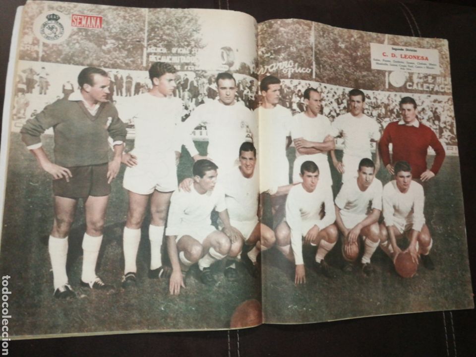 Collezionismo sportivo: C. D. LEONESA, SEGUNDA DIVISI&Oacute;N 1961,POSTER ALINEACI&Oacute;N.50 CM X 24 CM.