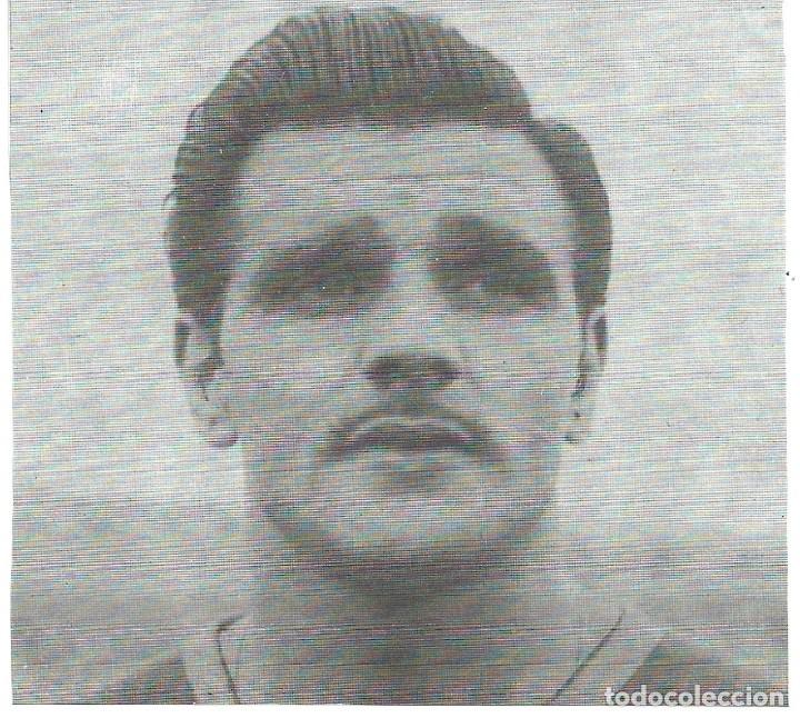 Coleccionismo deportivo: BAR&Ccedil;A: Recorte de VILLAVERDE - Foto 1