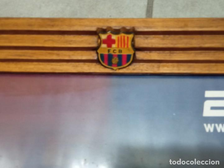 Coleccionismo deportivo: poster Bar&ccedil;a 2005-2006 enmarcado - Foto 5