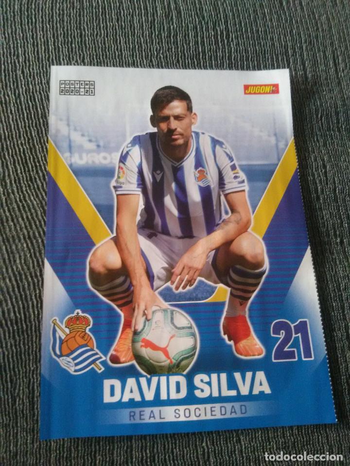 Coleccionismo deportivo: DAVID SILVA REAL SOCIEDAD SAVIC ATL&Eacute;TICO MADRID DOBLE P&Oacute;STER 1P&Aacute;G REVISTA JUG&Oacute;N 2020-2021 LIGA 20-21
