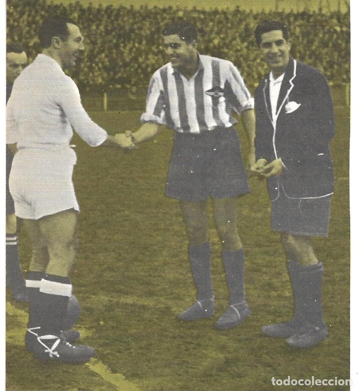 Collectionnisme sportif: REAL MADRID: Recorte de QUINCOCES saludando al capit&aacute;n del Atl&eacute;tico Aviaci&oacute;n Pepe Mesa.