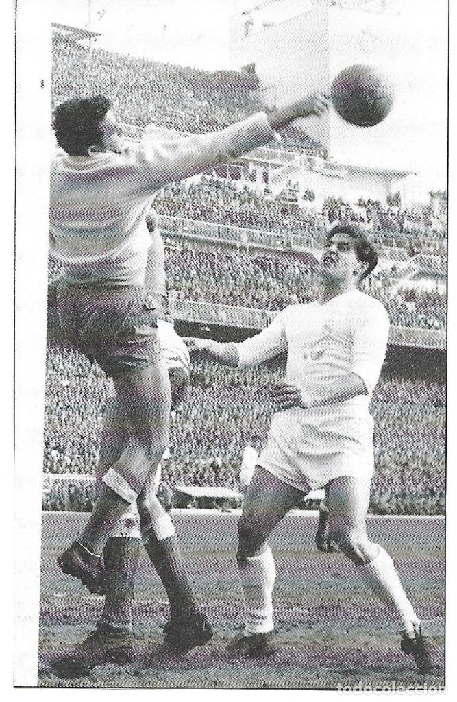 Collezionismo sportivo: REAL MADRID: Recorte de H&Eacute;CTOR RIAL en acci&oacute;n.