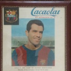 Coleccionismo deportivo: HISTORICO CARTEL CLUB FUTBOL BARCELONA 1961 SPORT LISBOA E BENFICA - C. F. BARCELONA 66 X 52 CM. Lote 246462155
