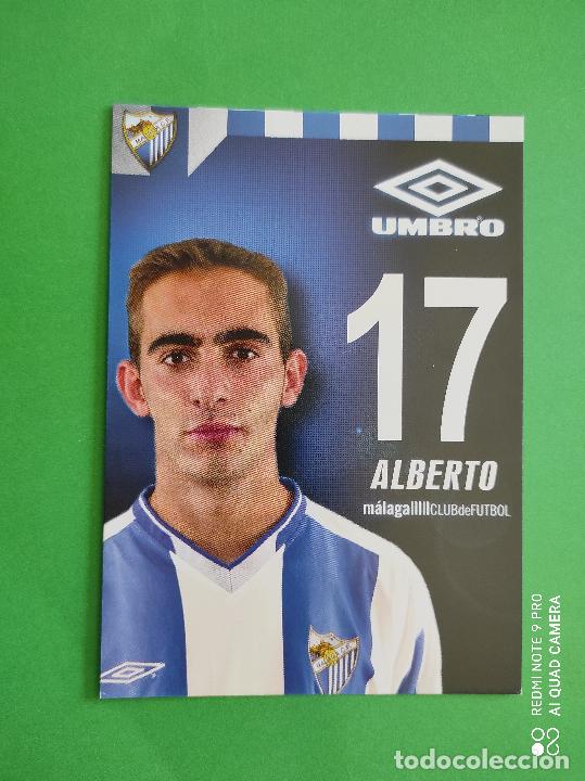 Collectionnisme sportif: FOTO POSTAL MALAGA CF 11,5cm X 16,5cm UMBRO TEMPORADA 03 04 2003 2004 TARJETA N&ordm; 17 ALBERTO