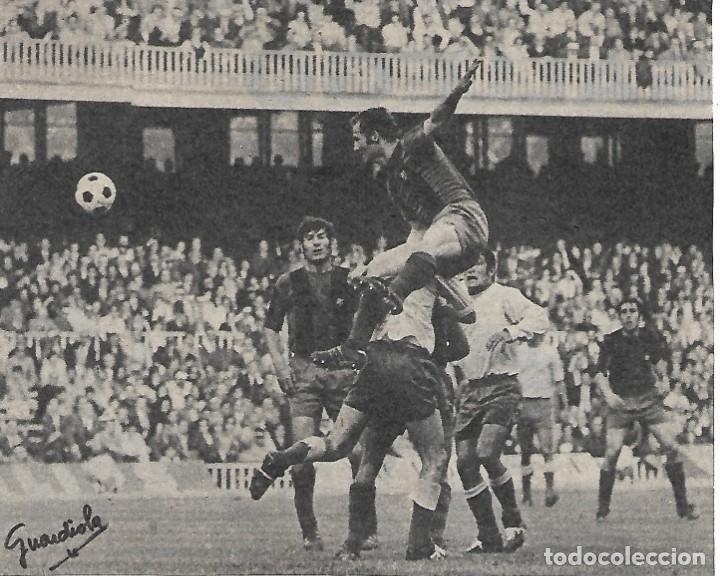 Collezionismo sportivo: BAR&Ccedil;A: Recorte de GALLEGO en acci&oacute;n. 1974