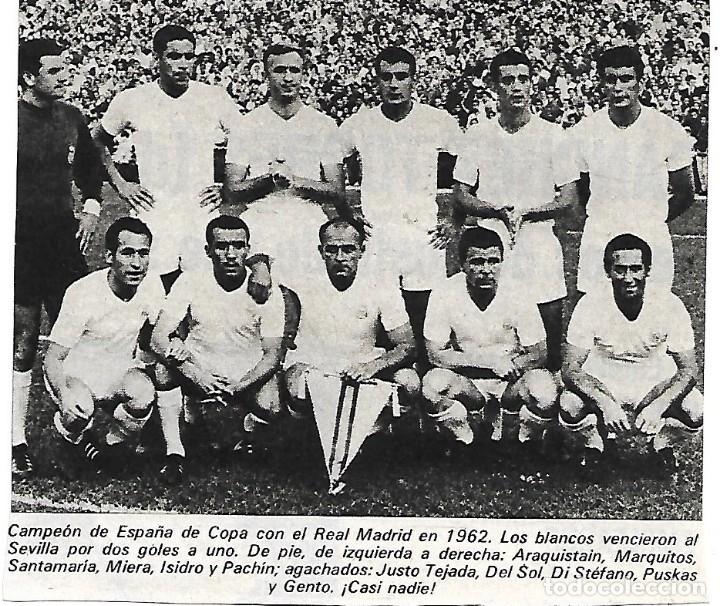 Coleccionismo deportivo: REAL MADRID: Recorte del equipo Campe&oacute;n de Copa en 1962