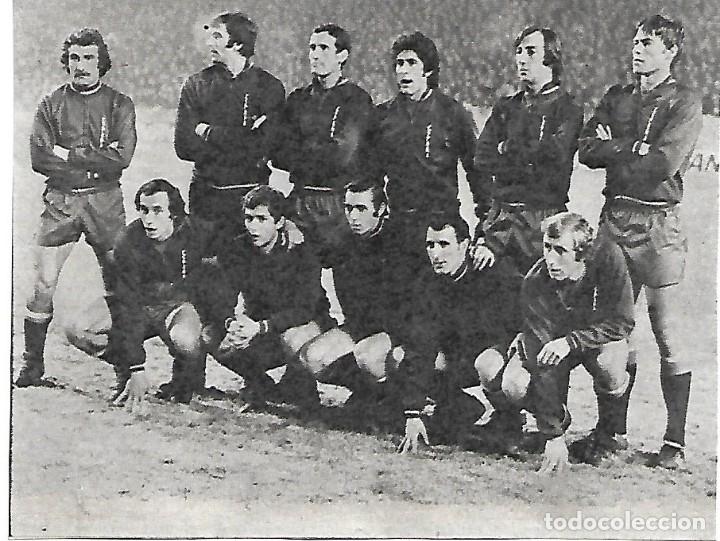 Collectionnisme sportif: SELECCI&Oacute;N ESPA&Ntilde;OLA DE F&Uacute;TBOL: Recorte de un equipo de 1974. Escocia 1-Espa&ntilde;a 2