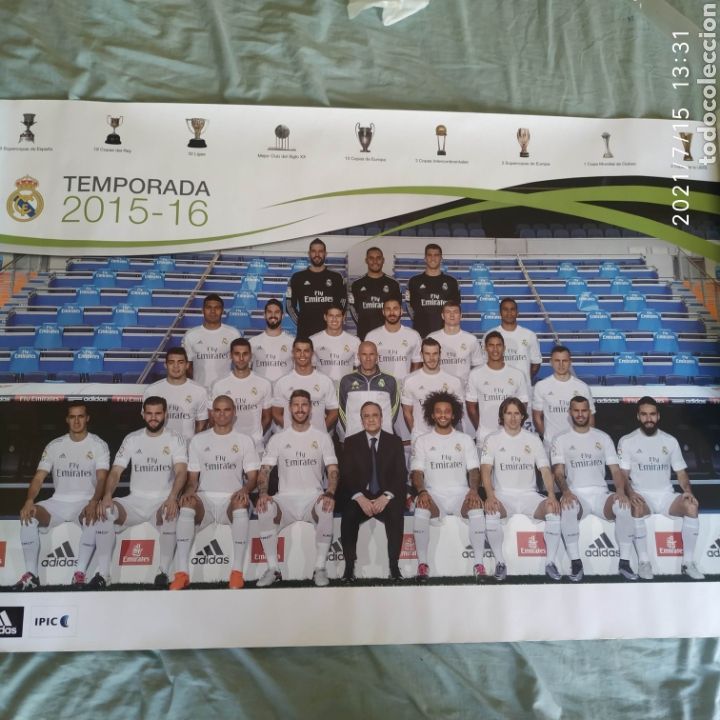 Collectionnisme sportif: P&oacute;ster alineaci&oacute;n plantilla Real Madrid grande medidas 91,5 x 61 cm temporada 2015/2016
