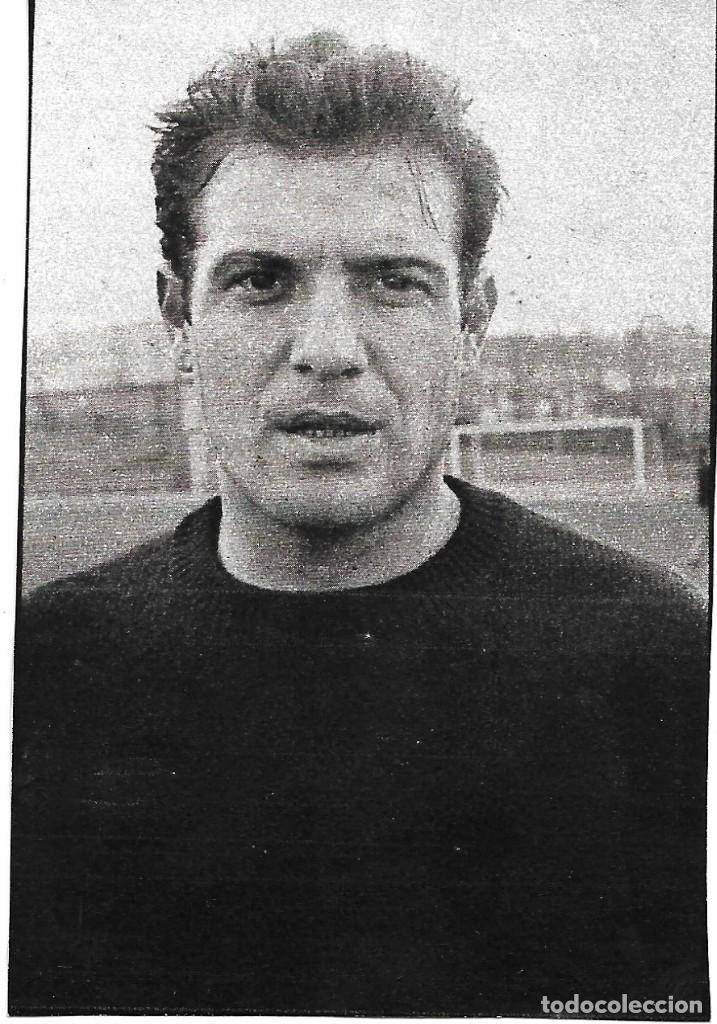Coleccionismo deportivo: REAL MADRID: Recorte de RAM&Oacute;N Moreno GROSSO