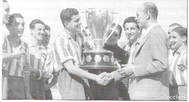 Coleccionismo deportivo: ATL&Eacute;TICO DE MADRID ( ATL&Eacute;TICO AVIACI&Oacute;N ): Recorte de MESA y ZAMORA con el trofeo de Liga 40-41