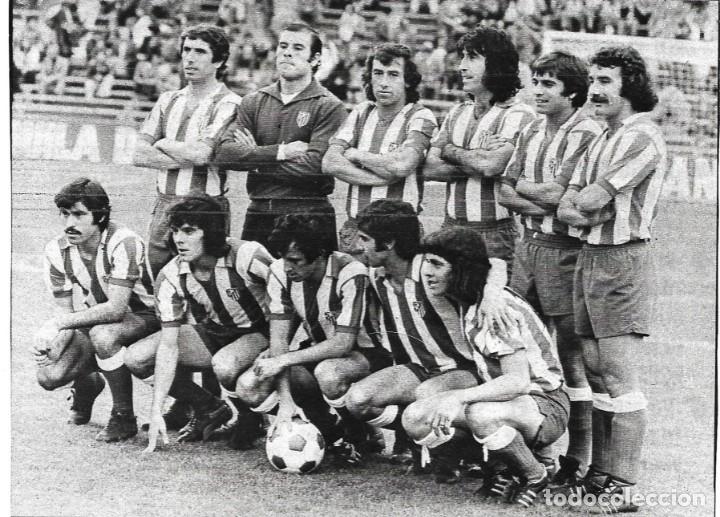 Coleccionismo deportivo: ATL&Eacute;TICO DE MADRID: Recorte de un equipo de la temporada 74-75
