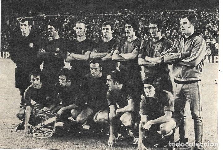 Coleccionismo deportivo: SELECCI&Oacute;N ESPA&Ntilde;OLA DE F&Uacute;TBOL: Recorte de un equipo de 1972, Espa&ntilde;a 1-Argentina 0