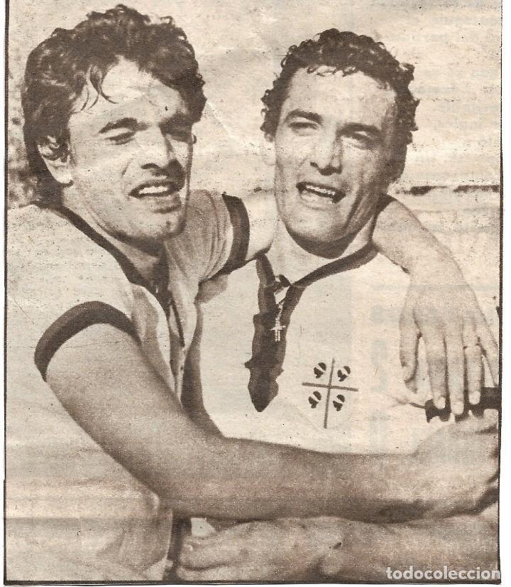 Coleccionismo deportivo: CAGLIARI: Gran recorte de RIVA y GORI. 1970