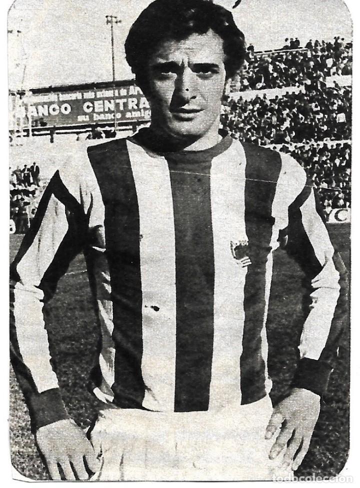 Sports collectibles: REAL SOCIEDAD: Recorte de ARAQUIST&Aacute;IN