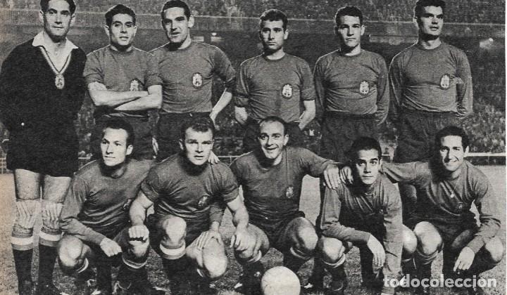 Collezionismo sportivo: SELECCI&Oacute;N ESPA&Ntilde;OLA DE F&Uacute;TBOL: Gran recorte de un equipo de 1959, Espa&ntilde;a 3-Polonia 0