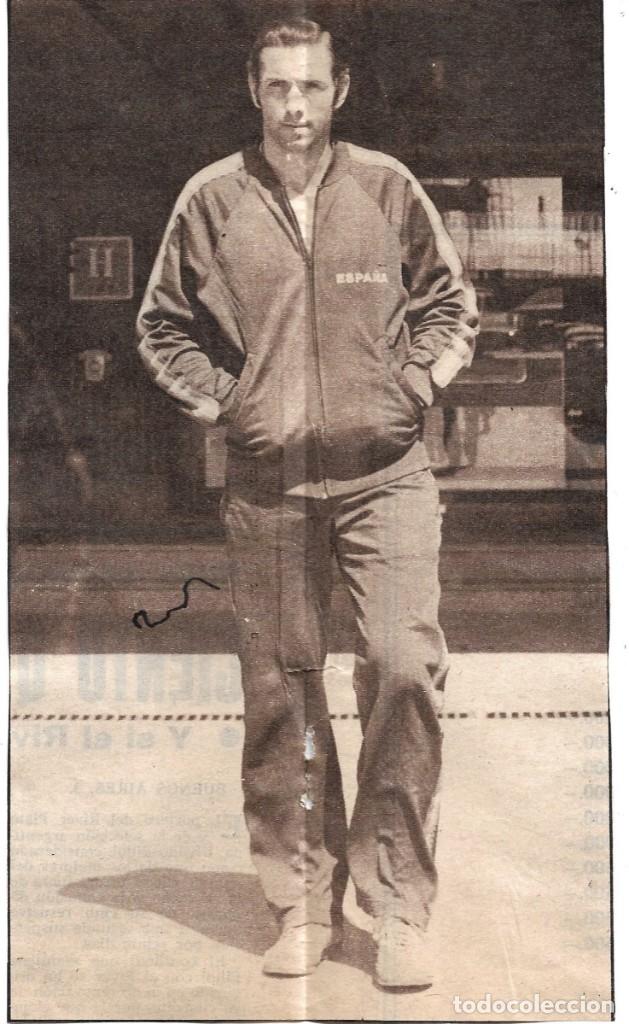 Collezionismo sportivo: Gran recorte de QUINI con la Selecci&oacute;n Espa&ntilde;ola. A&ntilde;os 70