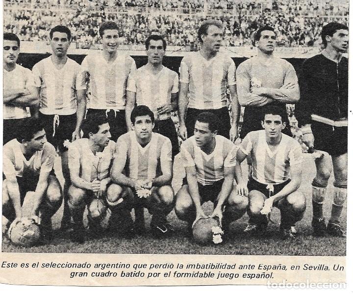 Collezionismo sportivo: SELECCI&Oacute;N DE F&Uacute;TBOL DE ARGENTINA: Recorte de un equipo de 1961. Espa&ntilde;a 2-Argentina 0