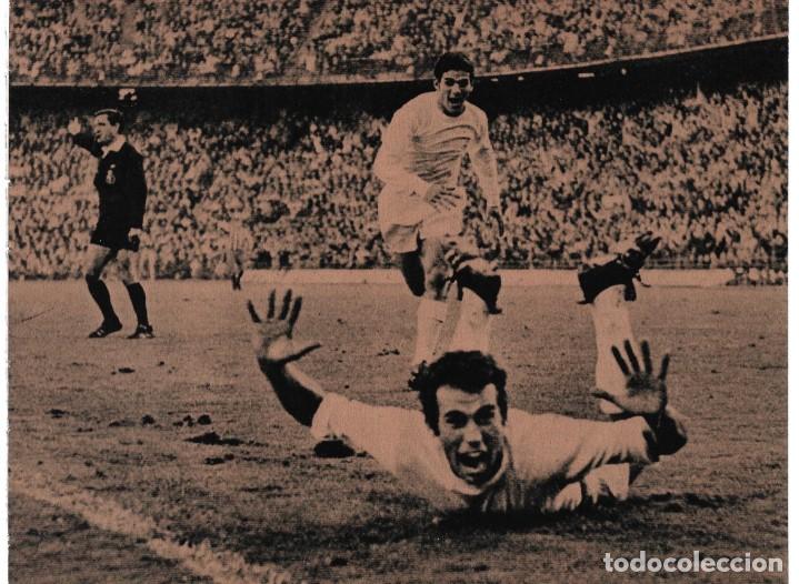 Collectionnisme sportif: REAL MADRID: Gran recorte de AMANCIO celebrando un gol. 1969