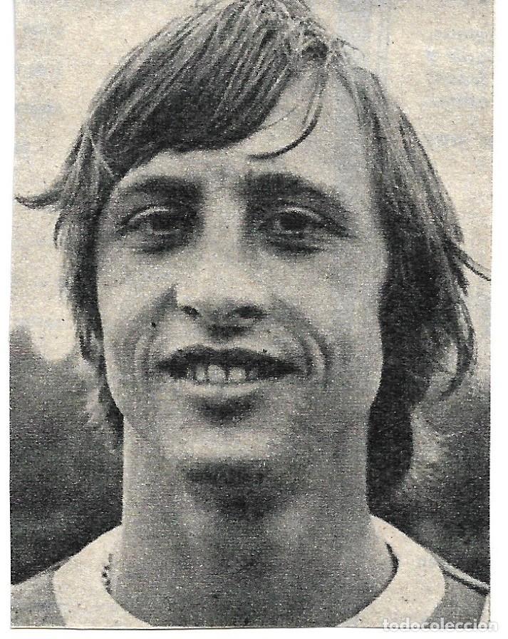 Coleccionismo deportivo: Recorte de JOHAN CRUYFF con el Ajax. 1973 - Foto 1