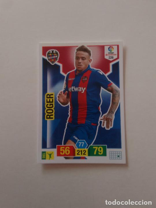 Collectionnisme sportif: 226 ROGER LEVANTE CROMO TARJETA ADRENALYN PANINI LIGA FUTBOL 2018-2019 18-19