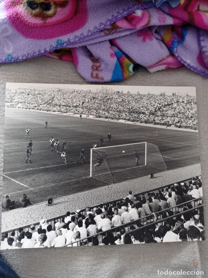 Collezionismo sportivo: 20 agosto 1967. Inauguraci&oacute;n Nova Creu Alta gol de Vall contra el Bar&ccedil;a.