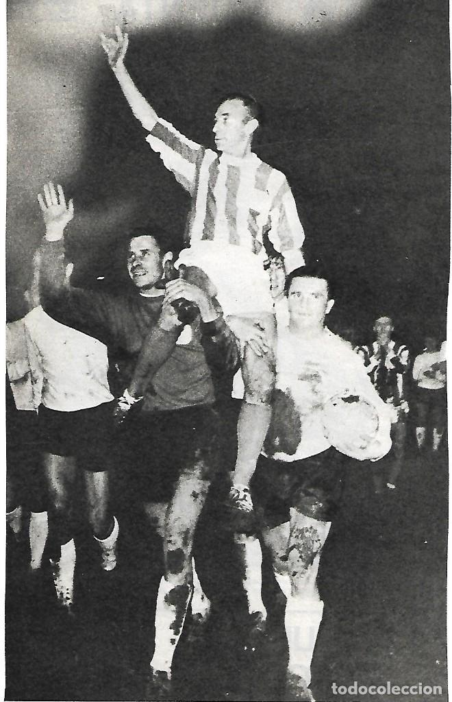 Collectionnisme sportif: Gran recorte de PUSKASy YASHIN llevando en hombros a Sir Stanley Matthews el d&iacute;a de su homenaje.