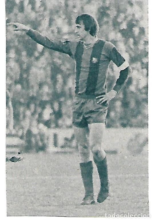 Coleccionismo deportivo: BAR&Ccedil;A: Recorte de CRUYFF. 1975 - Foto 1