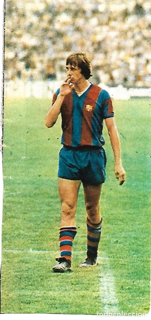 Coleccionismo deportivo: BAR&Ccedil;A: Recorte de CRUYFF. 1975 - Foto 1