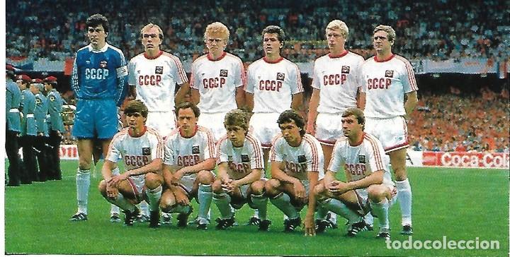 Coleccionismo deportivo: SELECCION DE F&Uacute;TBOL DE LA URSS: Recorte de un equipo de 1990