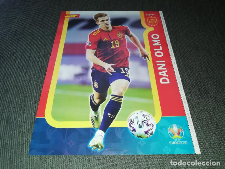 Collectionnisme sportif: DOBLE POSTER DANI OLMO UNAI SIMON EURO ESPA&Ntilde;A JUGON 2020 2021 20 21 TAMA&Ntilde;O FOLIO