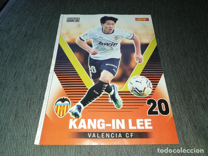 Collezionismo sportivo: DOBLE POSTER KANG-IN LEE VALENCIA JOSELU DEPORTIVO ALAVES JUGON 2020 2021 20 21 TAMA&Ntilde;O FOLIO