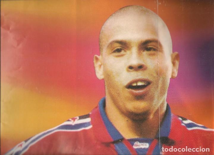 Collezionismo sportivo: POSTER: RONALDO. BARCELONA. REVISTA SPORT. TAMA&Ntilde;O: 136 X 50 CTM. APROX. (B/42)