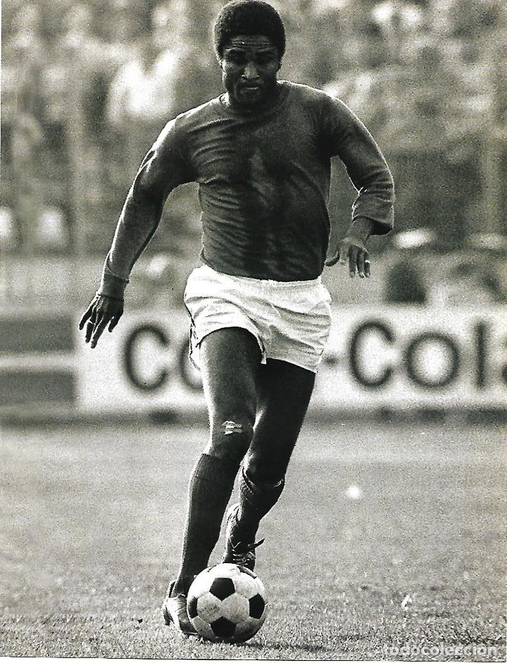 Collectionnisme sportif: SELECCI&Oacute;N DE F&Uacute;TBOL DE PORTUGAL: L&aacute;mina de EUSEBIO