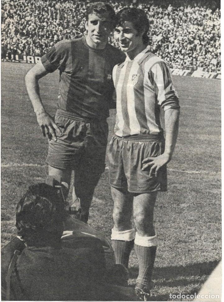 Collezionismo sportivo: BAR&Ccedil;A: Gran recorte de Charly REXACH con G&Aacute;RATE. 1971