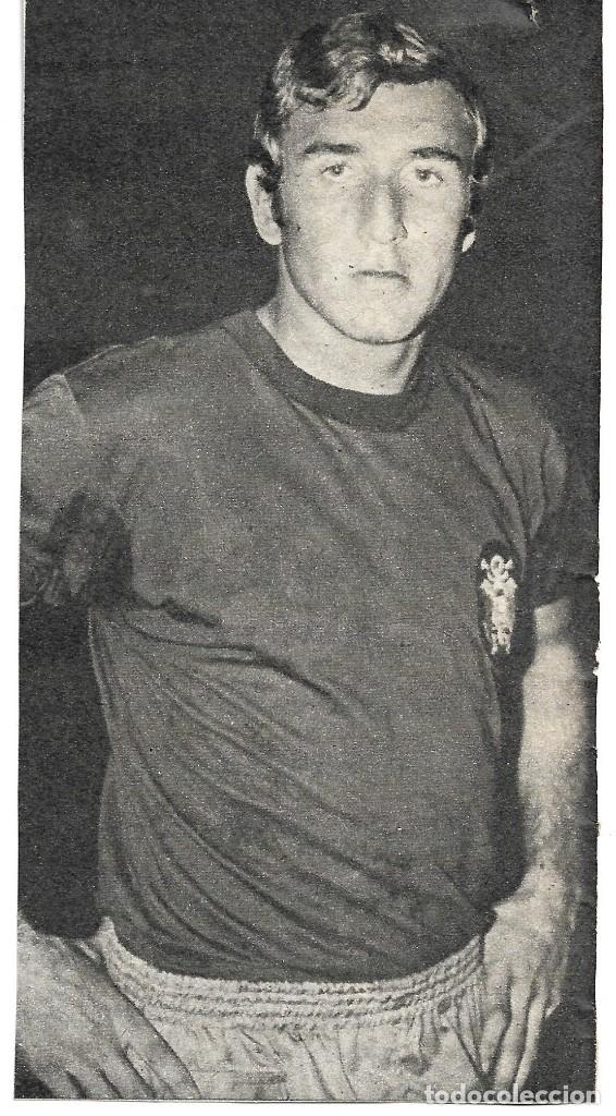Collezionismo sportivo: SELECCI&Oacute;N ESPA&Ntilde;OLA DE F&Uacute;TBOL: Recorte de Charly REXACH