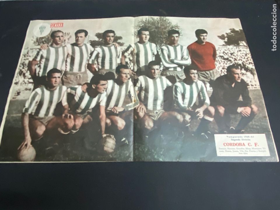 Coleccionismo deportivo: C&Oacute;RDOBA CLUB DE F&Uacute;TBOL.. TEMPORADA DE 1960-1961. P&Oacute;STER CARTEL 50X33 CM. SEMANA