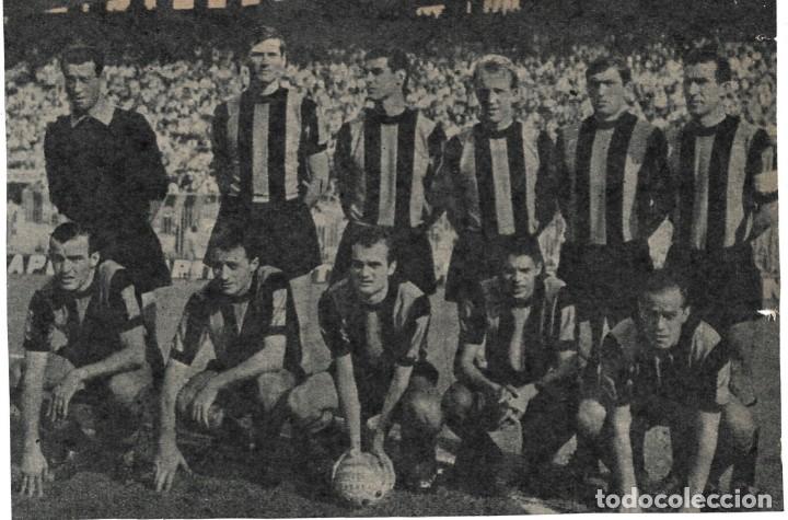 Coleccionismo deportivo: INTER ( INTERNAZIONALE ) DE MIL&Aacute;N: Recorte de un equipo de 1965