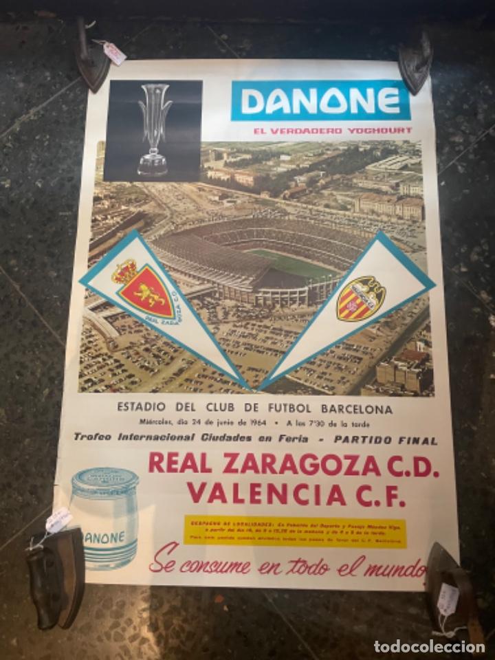 Collectionnisme sportif: ANTIGUO CARTEL FINAL TROFEO INTERNACIONAL CIUDAD DE FERIAS 24 JUNIO 1964 REAL ZARAGOZA C.D. VALENCIA
