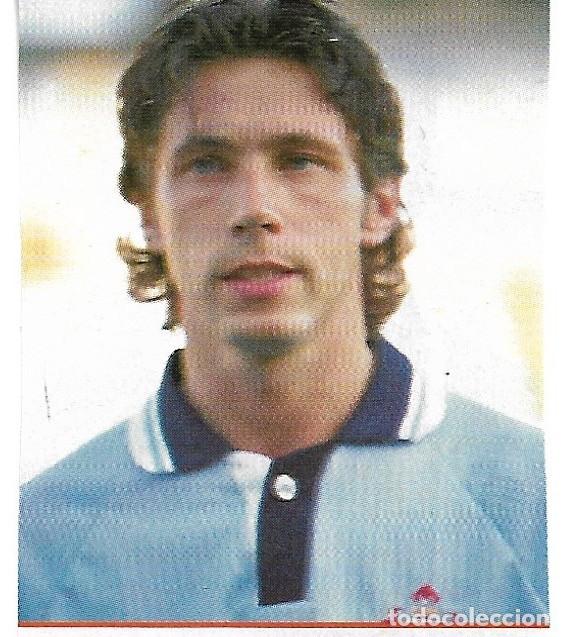 Sammelleidenschaft Sport: REAL CLUB CELTA DE VIGO: Recorte de MOSTOVOI y DJOROVIC ( al dorso ). Hacia el 2000