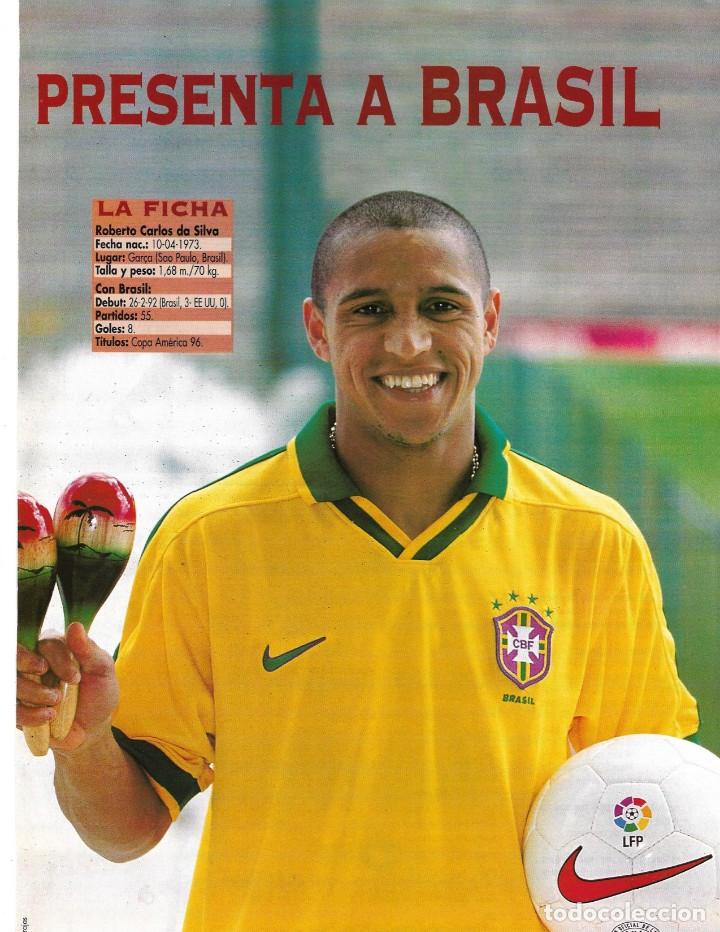 Collezionismo sportivo: SELECCI&Oacute;N DE F&Uacute;TBOL DE BRASIL: Minip&oacute;ster de ROBERTO CARLOS. 1998