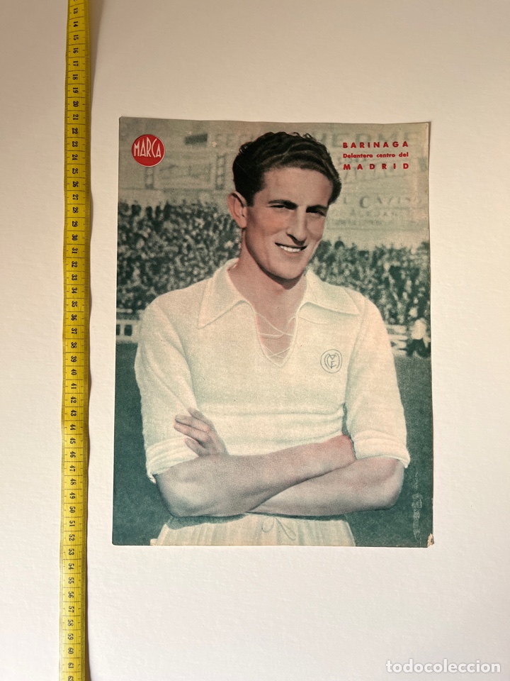 Coleccionismo deportivo: POSTER BARINAGA REAL MADRID MARCA A&Ntilde;OS 40