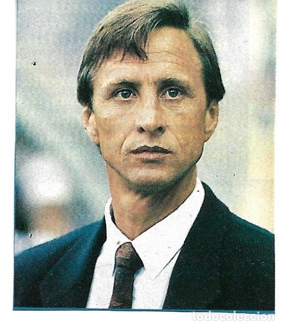 Coleccionismo deportivo: BAR&Ccedil;A: Recorte del t&eacute;cnico Johan CRUYFF. 1990 - Foto 1