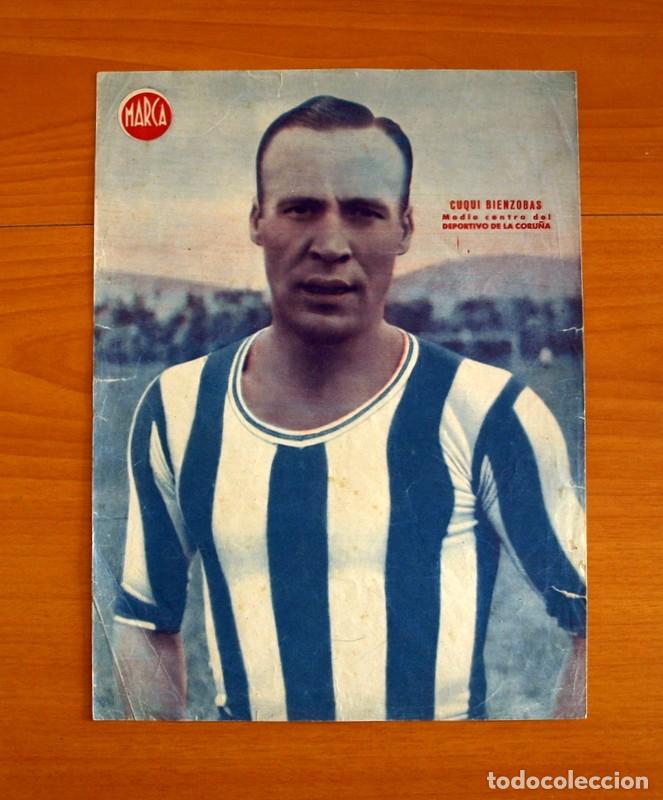 Collectionnisme sportif: Deportivo De La Coru&ntilde;a - Cuqui Bienzobas Medio Centro - L&aacute;mina de Marca a&ntilde;os 40 - Tama&ntilde;o 23,5x32 cm.